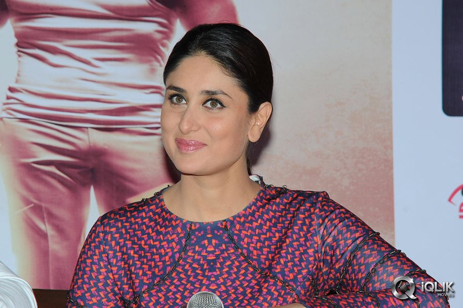 Kareena-Kapoor-at-Singham-Returns-Movie-Press-Meet